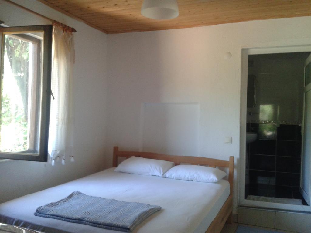 Cennet Pansiyon Hotel Kaleucagiz Bagian luar foto